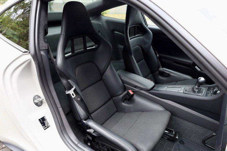 Porsche 991.2 GT3 Touring