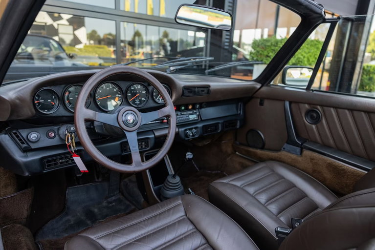 Porsche 911 SC