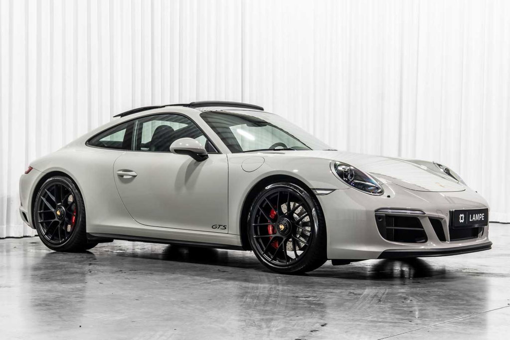 Porsche 991.2 Carrera GTS