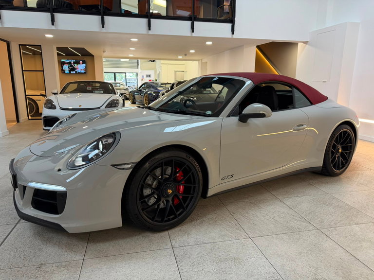 Porsche 991.2 Carrera 4 GTS