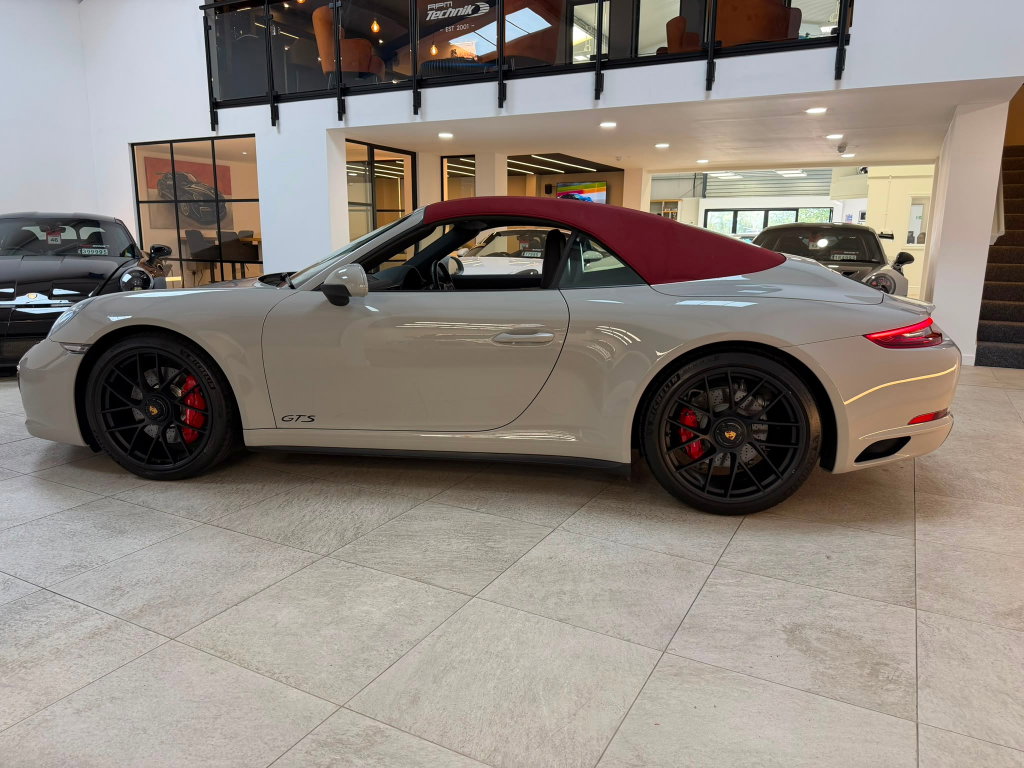 Porsche 991.2 Carrera 4 GTS