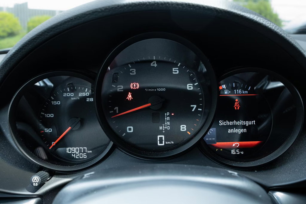 Porsche 718 Cayman