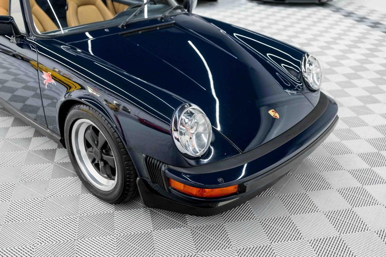 Porsche 911 Carrera 3.2