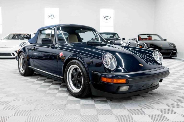 Porsche 911 Carrera 3.2