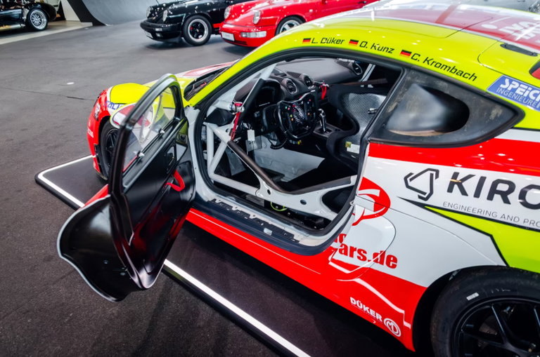 Porsche 718 Cayman GT4 Clubsport