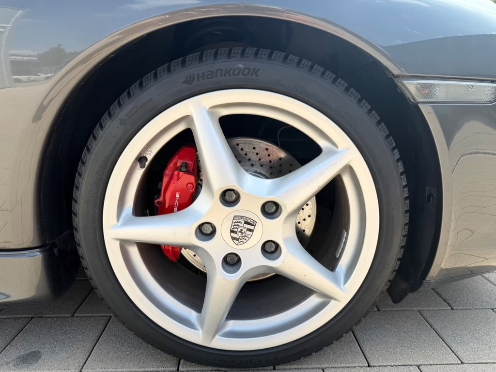 Porsche 996.2 Carrera 4