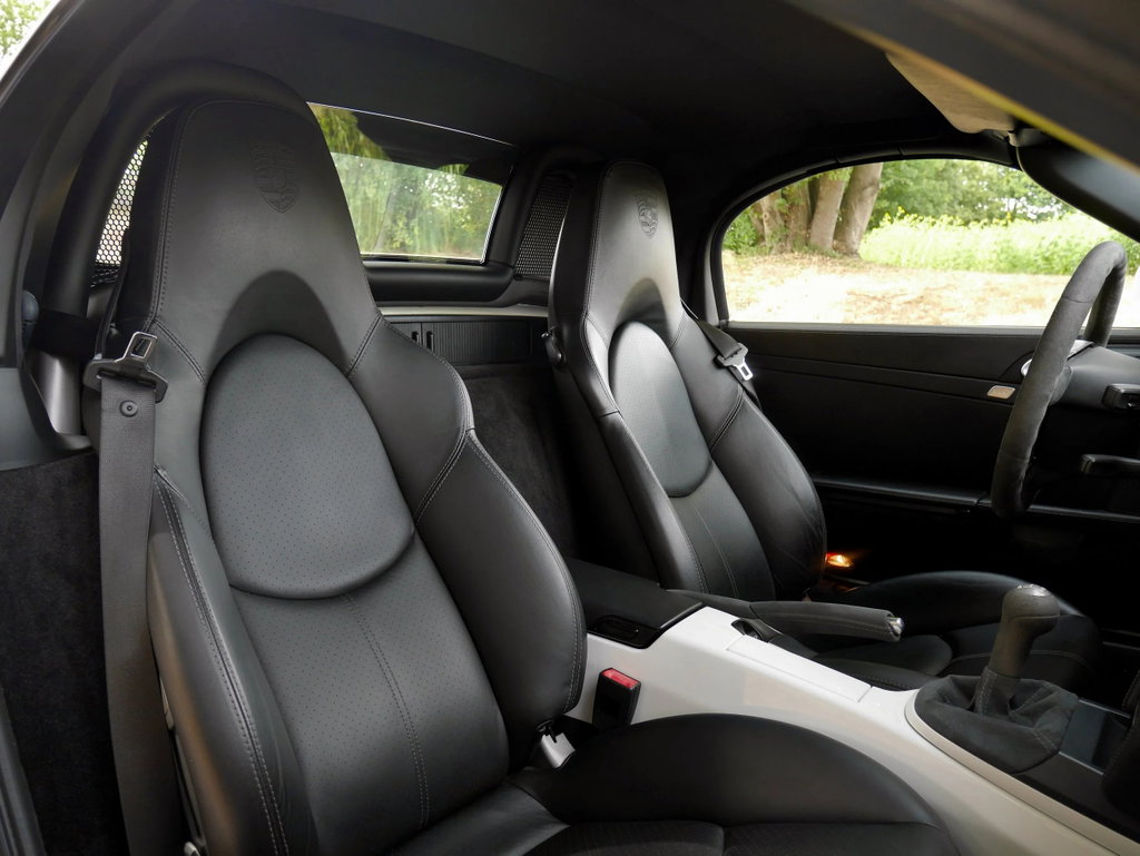Porsche 987 Boxster S “Porsche Design Edition 2”