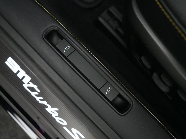 Porsche 992 Turbo S