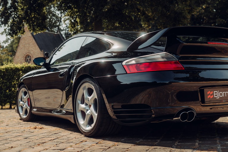 Porsche 996 Turbo