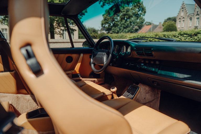 Porsche 964 Carrera 2