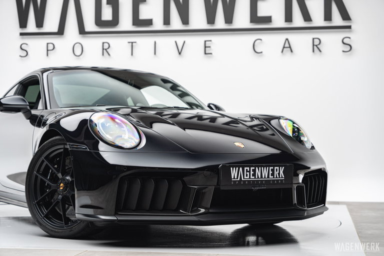 Porsche 992.2 Carrera GTS