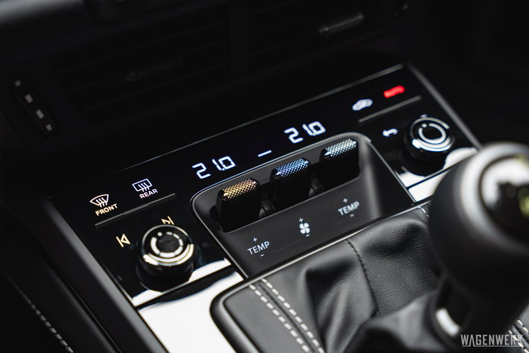 Porsche 992.2 GT3 Touring