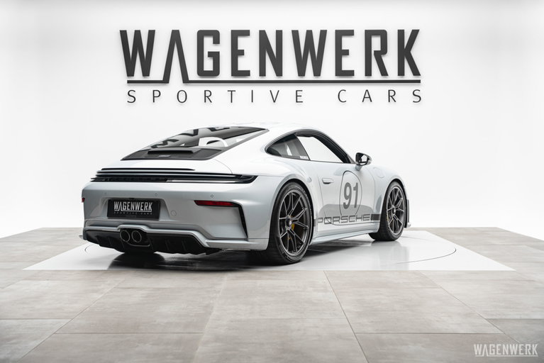 Porsche 992.2 GT3 Touring