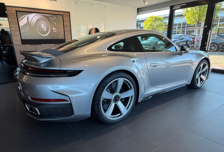 Porsche 992.2 Turbo S