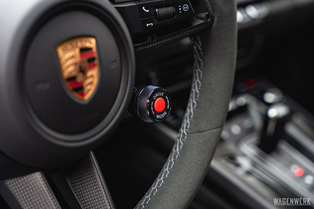 Porsche 992.2 Carrera GTS