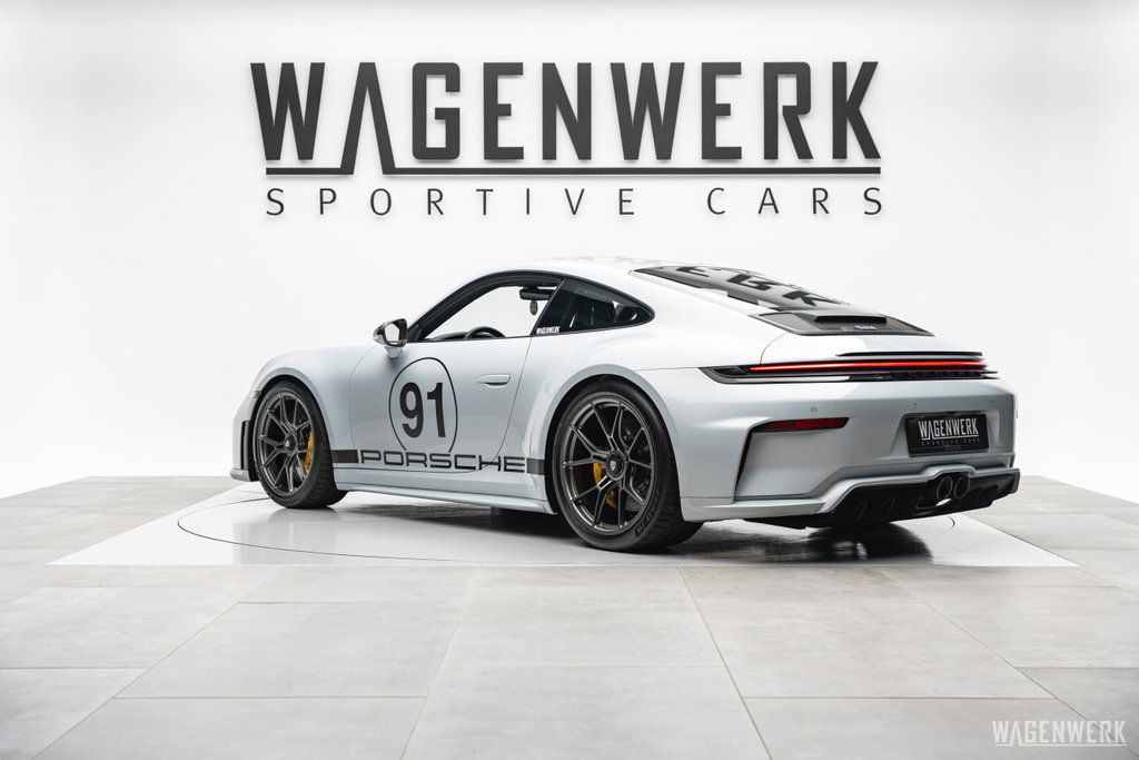 Porsche 992.2 GT3 Touring