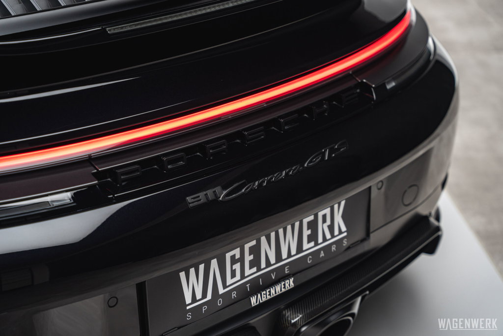 Porsche 992.2 Carrera GTS