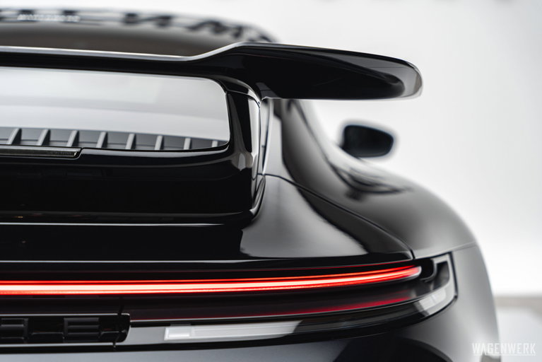 Porsche 992.2 Carrera GTS