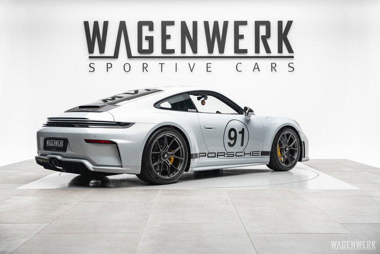 Porsche 992.2 GT3 Touring