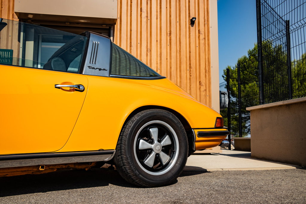 Porsche 911 S (F-Modell)