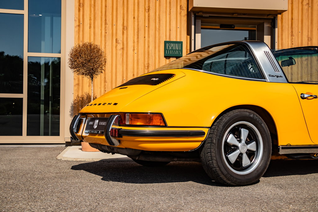 Porsche 911 S (F-Modell)