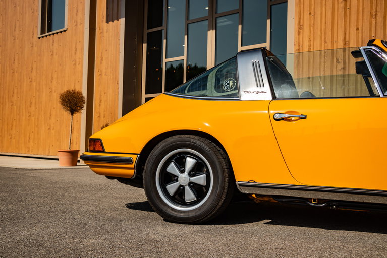 Porsche 911 S (F-Modell)