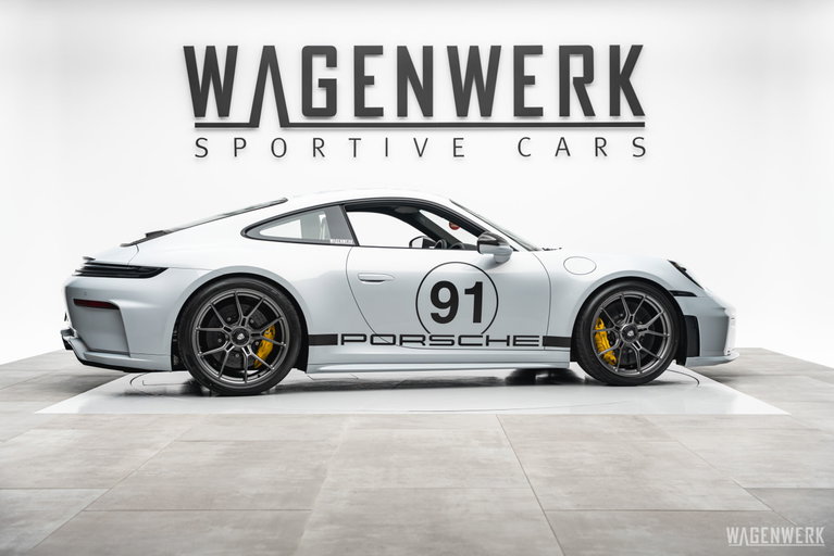 Porsche 992.2 GT3 Touring