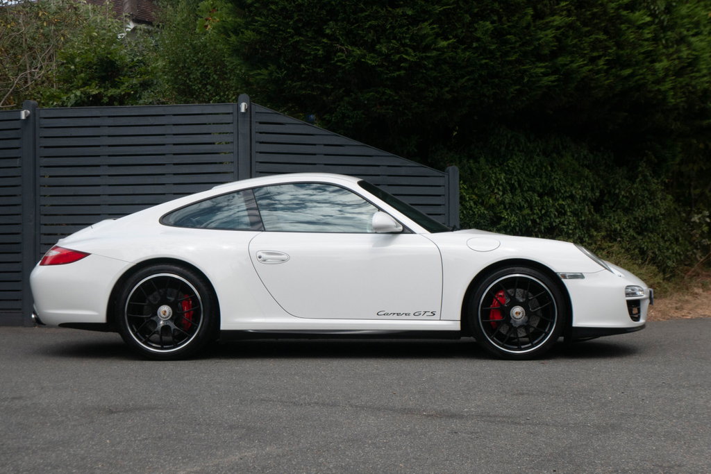 Porsche 997.2 Carrera GTS