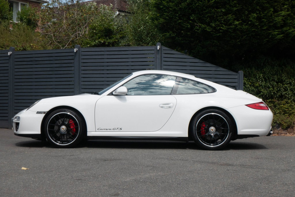 Porsche 997.2 Carrera GTS