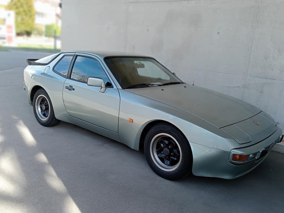 Porsche 944 Coupé