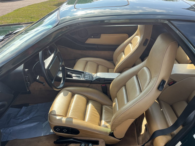 Porsche 928 S4