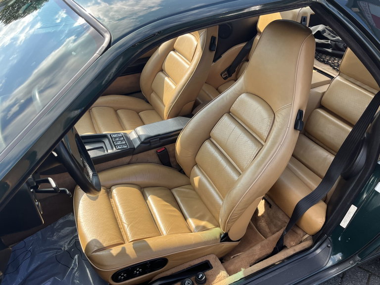 Porsche 928 S4