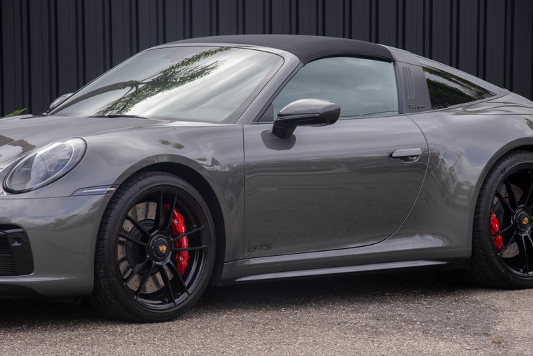 Porsche 992 Targa 4 GTS