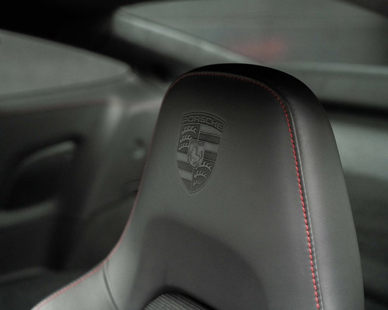 Porsche 991.2 GT3 Touring