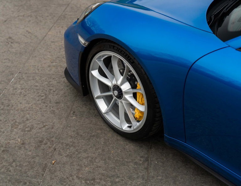 Porsche 991.2 GT3 Touring