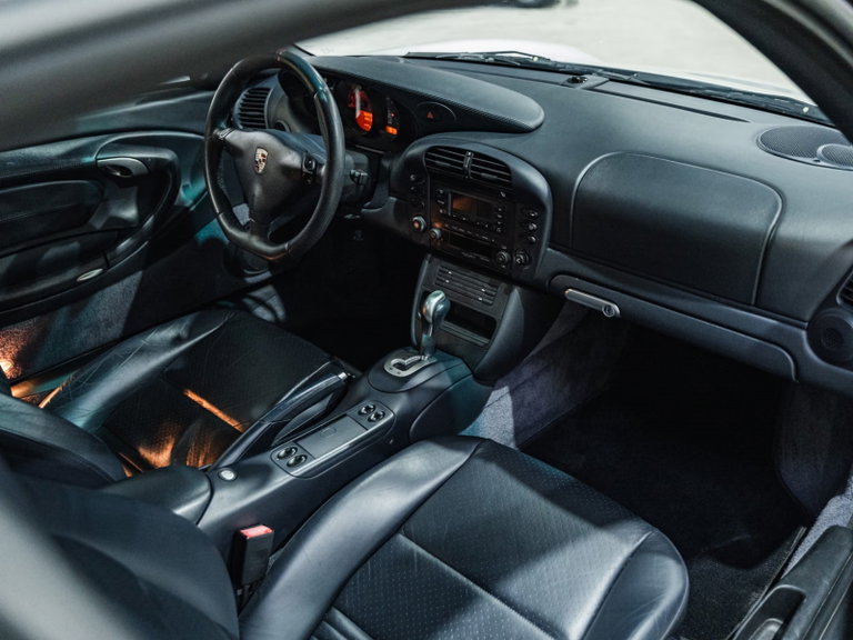 Porsche 996.2 Carrera 4S