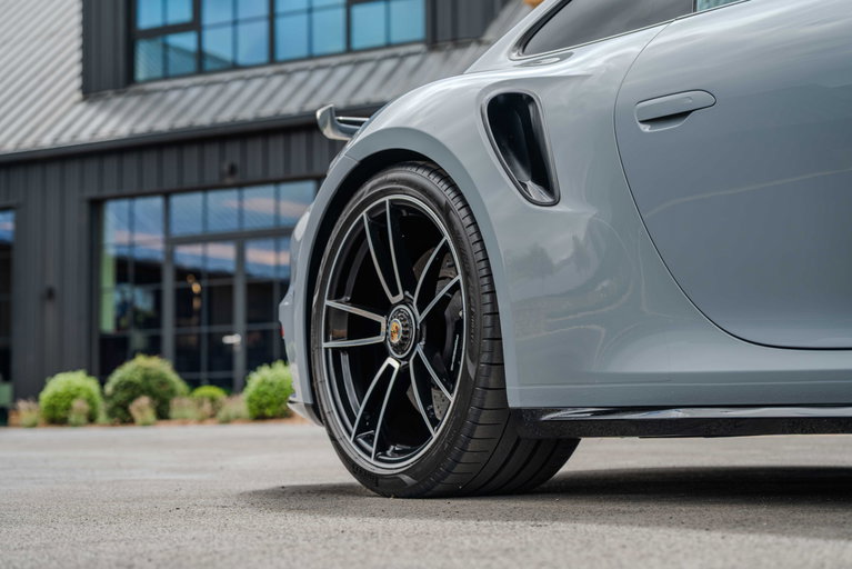 Porsche 992 Turbo