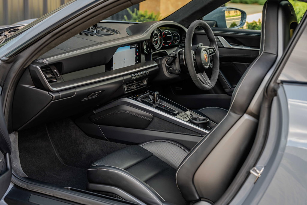 Porsche 992 Turbo