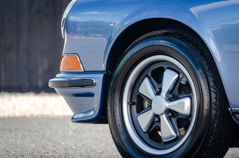 Porsche 911 E
