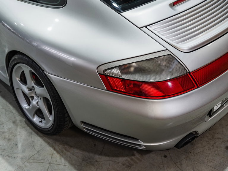 Porsche 996.2 Carrera 4S
