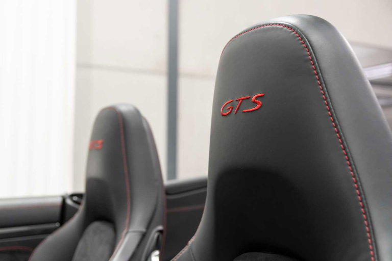 Porsche 991 Carrera GTS