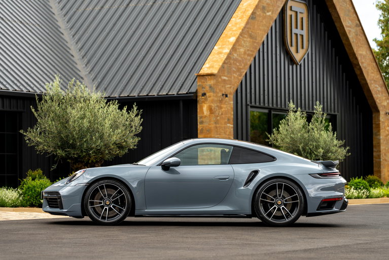 Porsche 992 Turbo