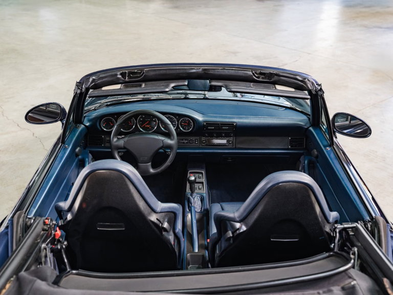 Porsche 993 Carrera