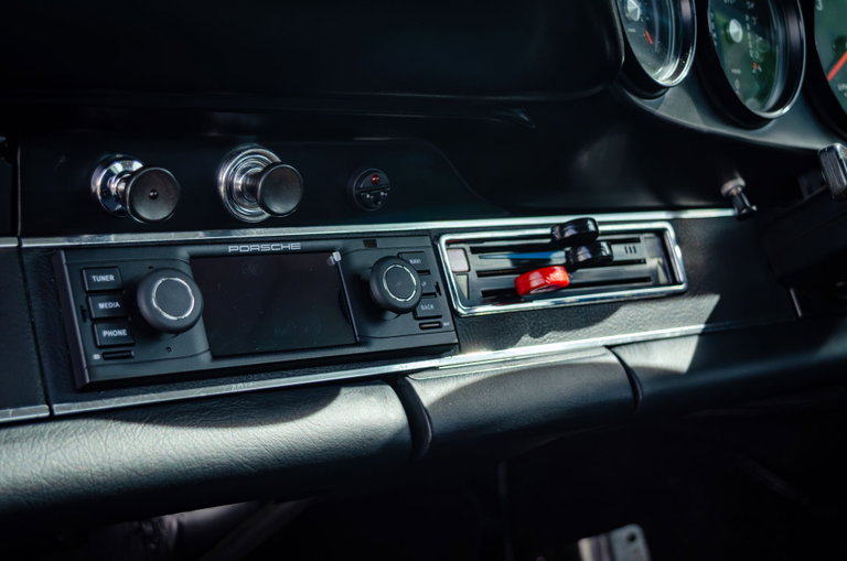 Porsche 911 E