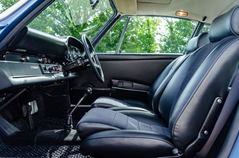 Porsche 911 E
