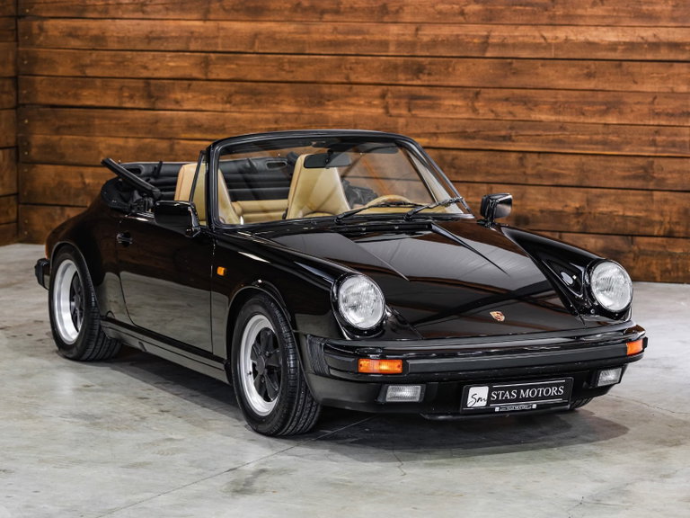 Porsche 911 Carrera 3.2