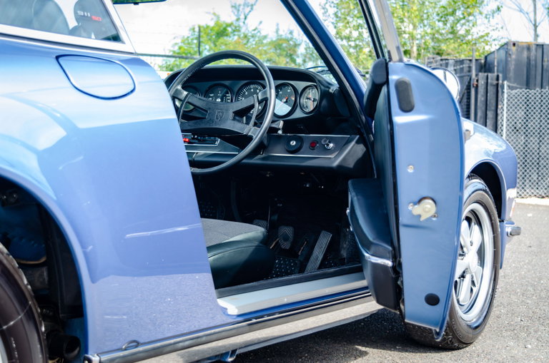Porsche 911 E