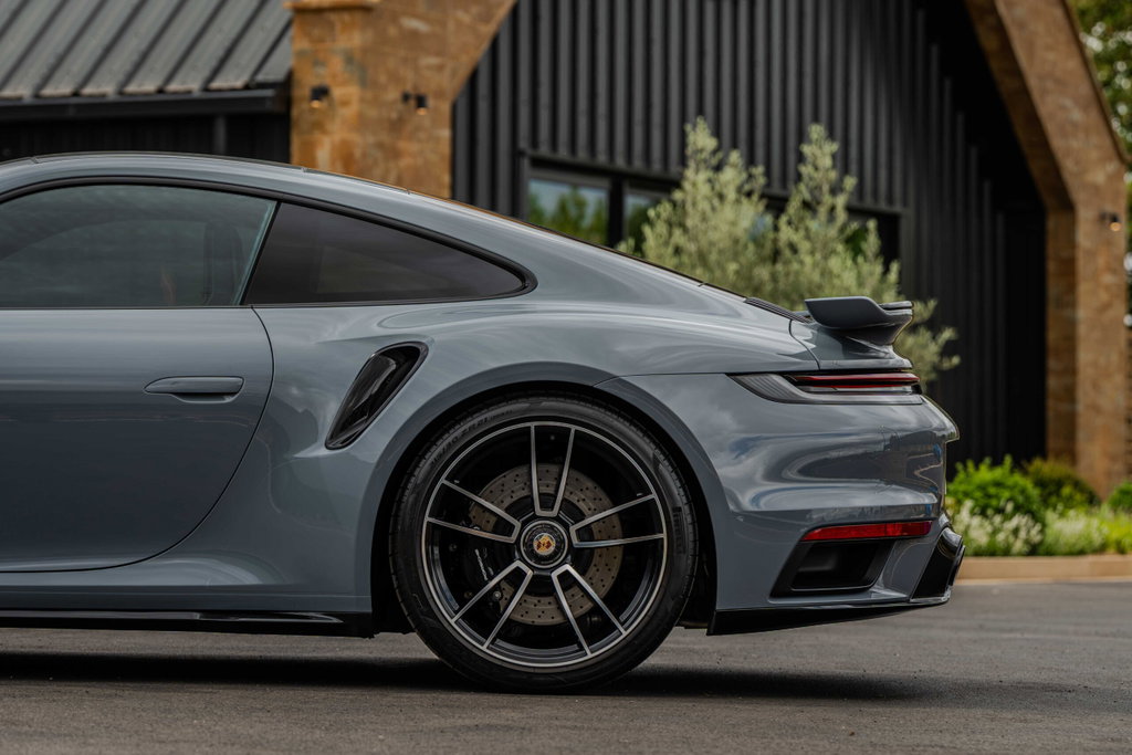 Porsche 992 Turbo