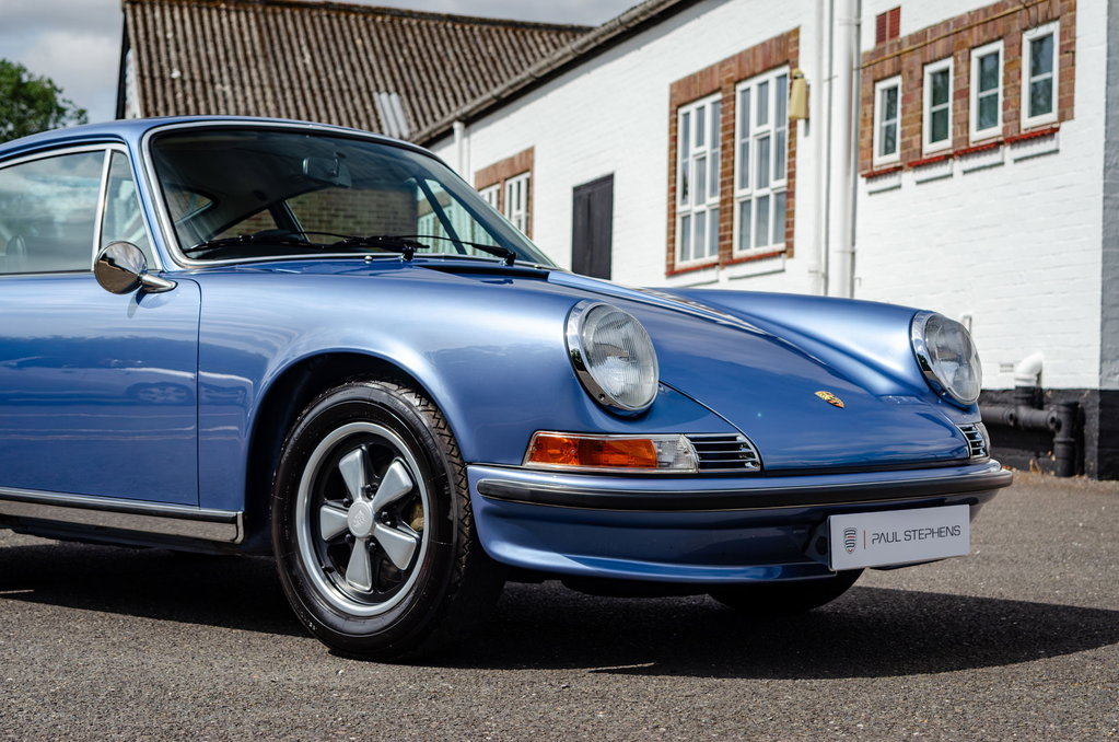 Porsche 911 E