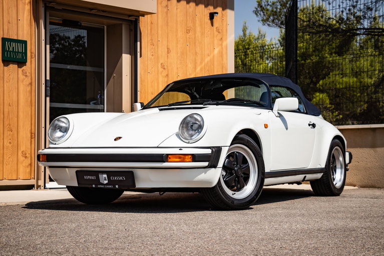 Porsche 911 Carrera 3.2 Speedster